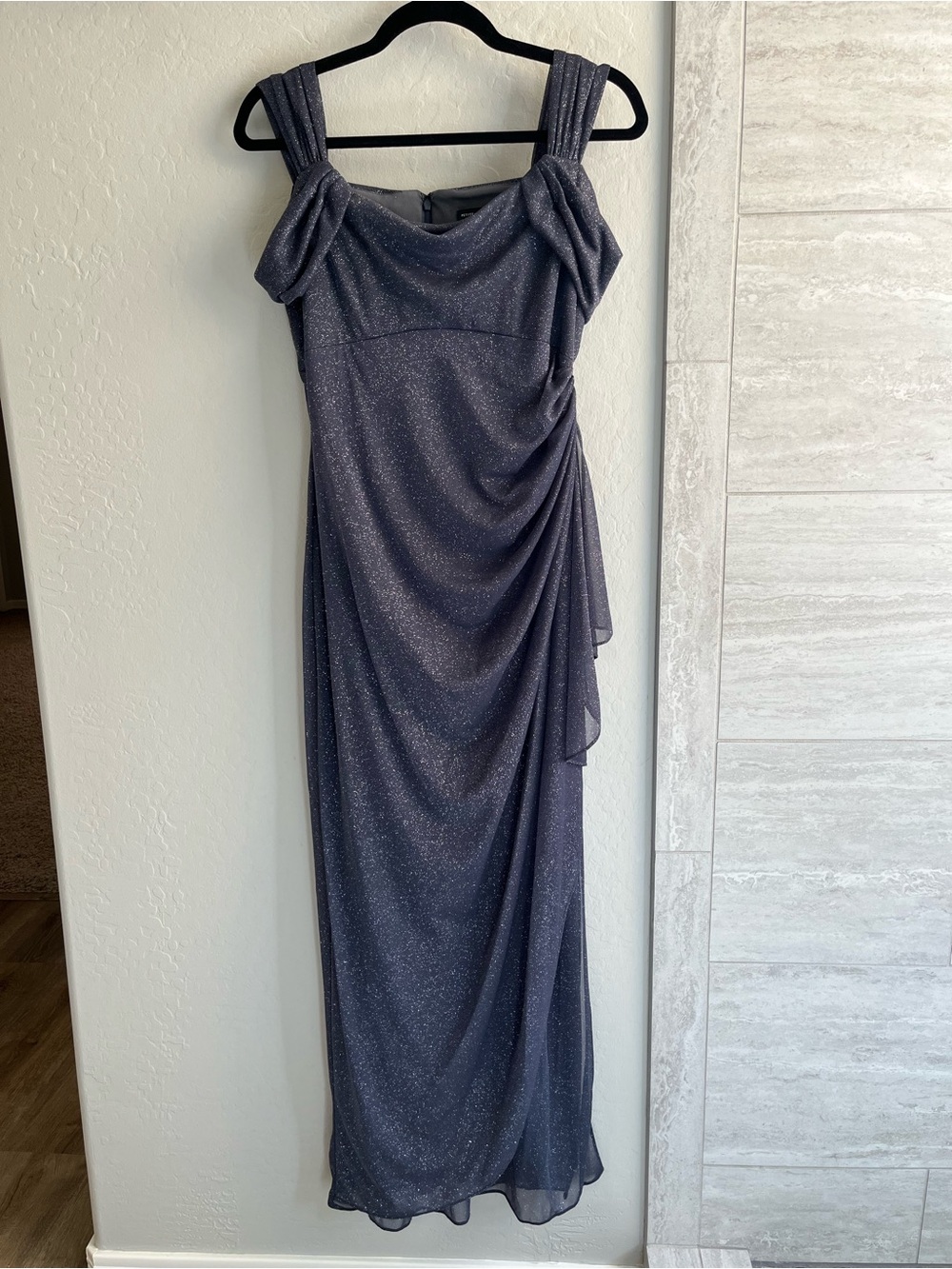 Alex Evenings Cold Shoulder Ruffle Glitter Chiffon Gown, Sz 6P